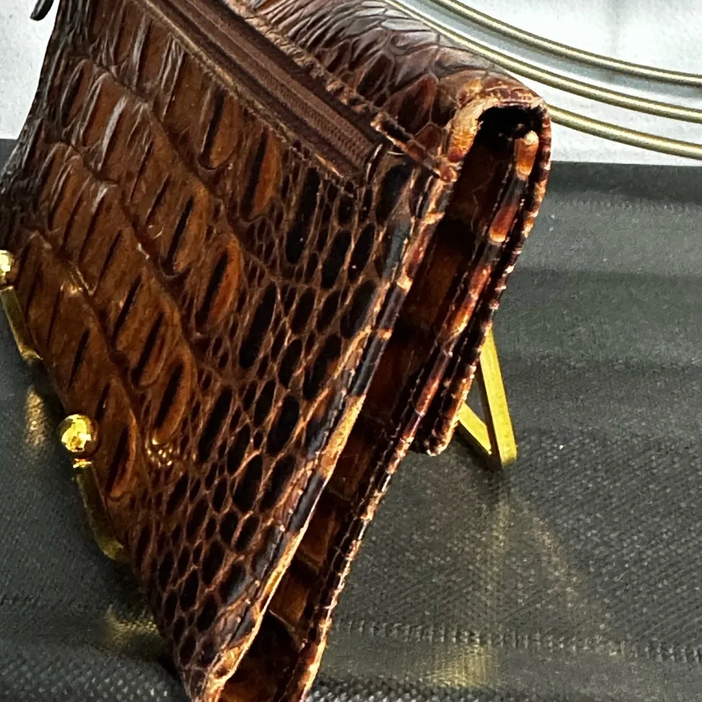 Vintage Authentic Brahmin Annabelle Tricolor Leather Wallet. - Picture 6 of 9